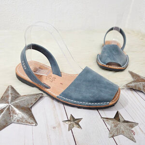 Pons eco-classic sandals french blue leather women's size 8